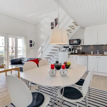 Leilighet Idunn - 100m To The Fjord By Interhome